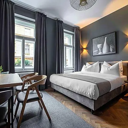 Hotel The Viaduct - & Praga